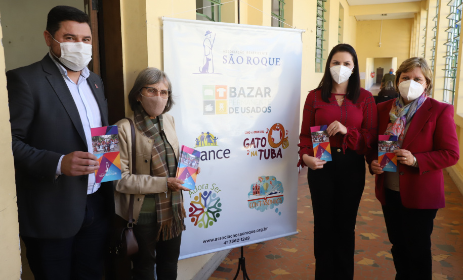 Mais de 300 famílias em situação de vulnerabilidade serão beneficiadas com a doação de 730 itens arrecadados pela Celepar (Companhia de Tecnologia da Informação e Comunicação do Paraná)