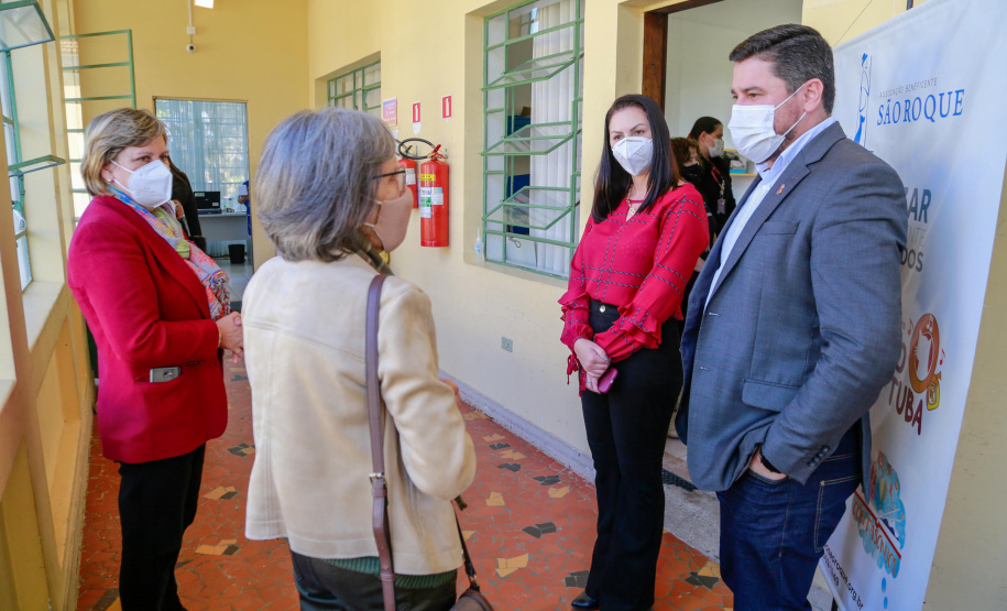 Mais de 300 famílias em situação de vulnerabilidade serão beneficiadas com a doação de 730 itens arrecadados pela Celepar (Companhia de Tecnologia da Informação e Comunicação do Paraná)