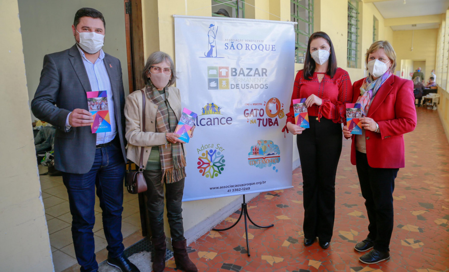 Mais de 300 famílias em situação de vulnerabilidade serão beneficiadas com a doação de 730 itens arrecadados pela Celepar (Companhia de Tecnologia da Informação e Comunicação do Paraná)