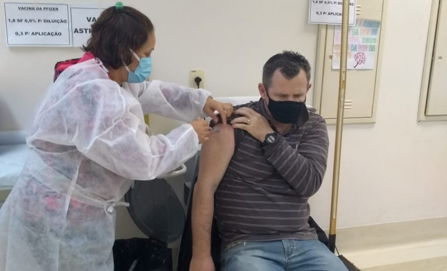 Paraná mantém crescimento na vacinação contra a Covid-19 e bate recorde no final de semana. Foto:SESA