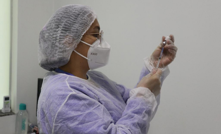 Paraná mantém crescimento na vacinação contra a Covid-19 e bate recorde no final de semana. Foto:SESA