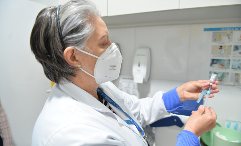 Paraná mantém crescimento na vacinação contra a Covid-19 e bate recorde no final de semana. Foto:SESA