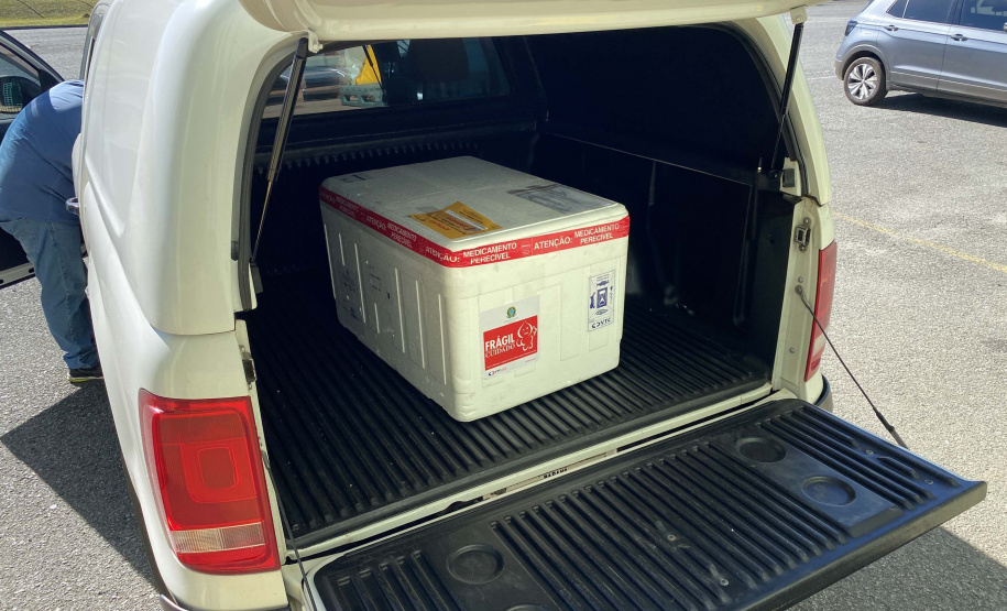 Mais de 255,7 mil vacinas contra a Covid-19 são distribuídas nesta segunda-feira. Foto: Américo Antonio/SESA