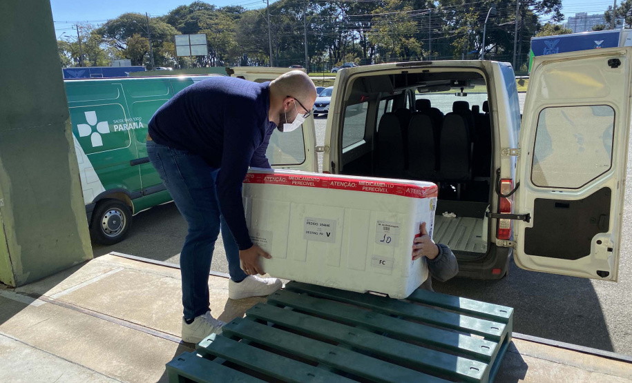 Mais de 255,7 mil vacinas contra a Covid-19 são distribuídas nesta segunda-feira. Foto: Américo Antonio/SESA