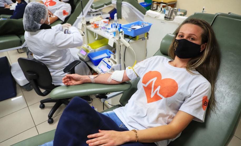 Com estoque 40% abaixo do ideal, Hemepar faz apelo à população para doar sangue. Foto: José Fernando Oura/AEN
