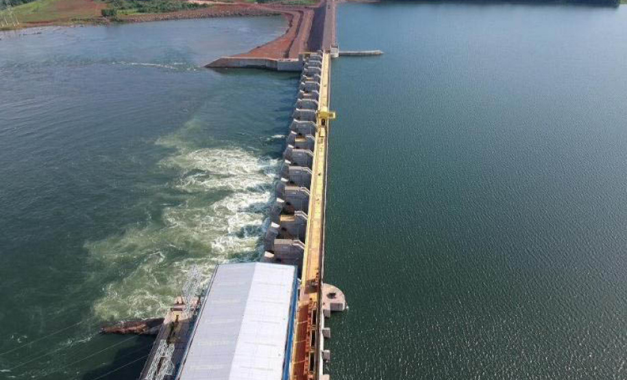 O Instituto Água e Terra (IAT), por meio da Gerência de Bacias Hidrográficas, irá
promover, nos dias 16 e 30 de junho e 14 de julho, reuniões setoriais para retomada das
atividades e atualização da composição do Comitê de Bacia Hidrográfica do Baixo Iguaçu. - Foto: Divulgação Copel