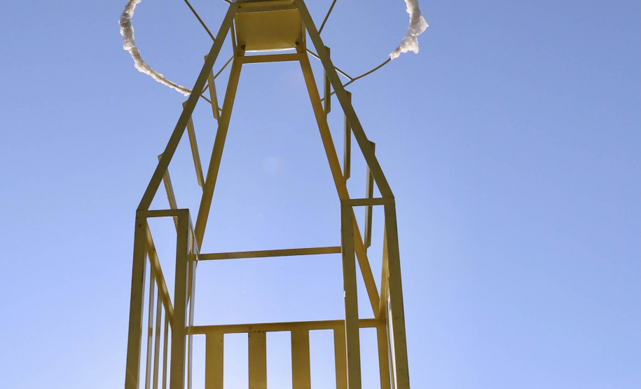 A Portos do Paraná finalizou a troca de boias de sinalização náutica no Canal do Surdinho, acesso alternativo ao Porto de Paranaguá. São quatro novos equipamentos, articulados e mais modernos. - Paranaguá, 15/06/2021 - Foto: Claudio Neves/Portos do Paraná