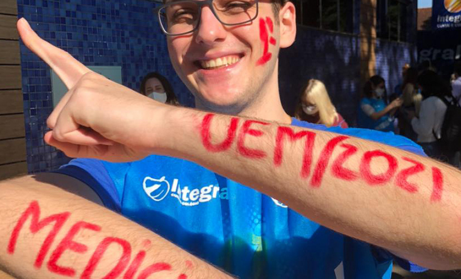 UEM - Vestibular 2021 - O futuro médico Angelo Cezar Bolognese Junior, 1º colocado geral no processo seletivo - Maringá, 15/06/2021 - Foto: UEM