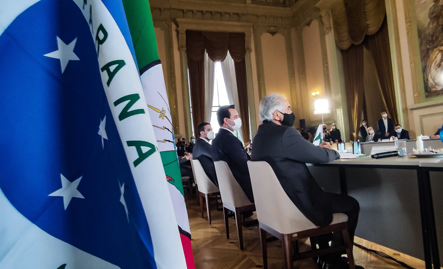 Governador Carlos Massa Ratinho Junior participa da reunião do Codesul - Porto Alegre, 15/06/2021 - Foto: Jonathan Campos/AEN