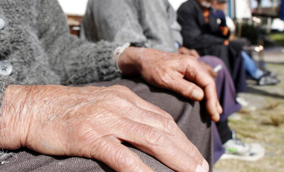 10/06/2016 - Lar dos Idosos Recanto do Tarumã - Fotos - Aliocha Mauricio/SEDS Estado alerta sobre importância da denúncia de violência contra a pessoa idosa - Foto: Aliocha Maurício/Arquivo SEJUF