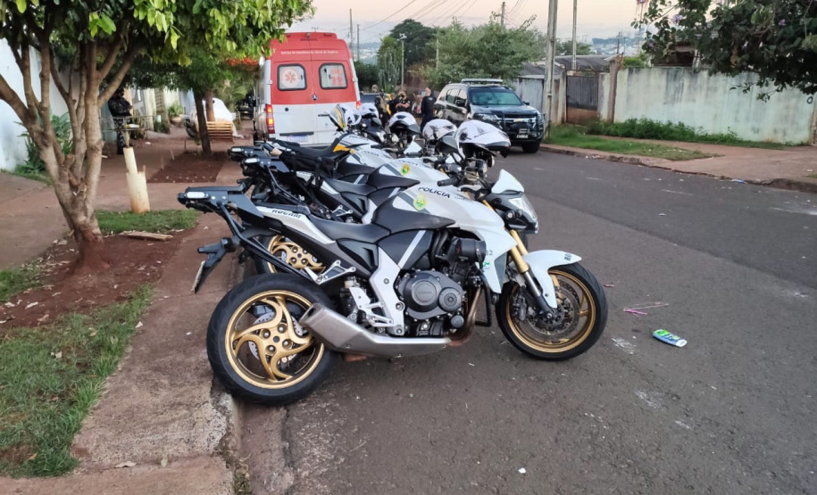 Cerca de 70 policiais militares e civis foram aplicados na operação Investida em Maringá nesta quarta-feira (16/06) para cumprir 12 mandados de Busca e Apreensão contra dois grupos envolvidos com o tráfico de drogas. O trabalho de investigação foi do Núcleo de Maringá da Divisão Estadual de Narcóticos (Denarc), da Polícia Civil, e do Serviço de Inteligência do 4º Batalhão da Polícia Militar.  - Maringá, 16/06/2021  -  Foto: Polícia Civil/SESP-PR