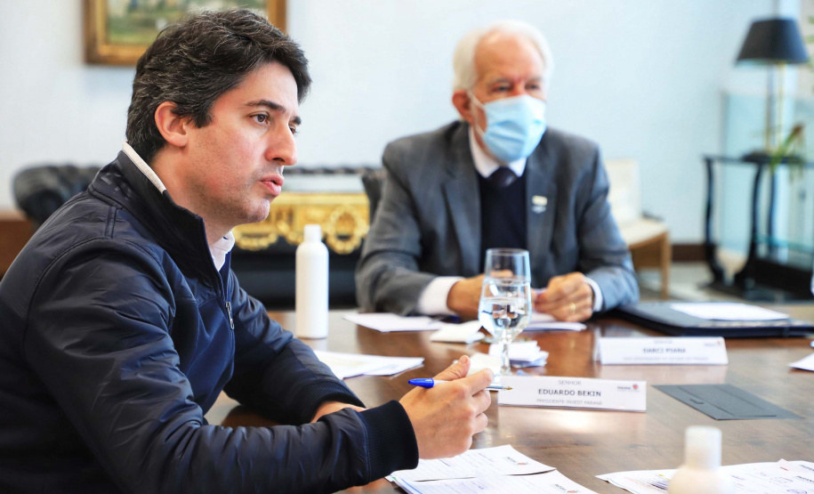 O Governo do Estado e o G7, grupo formado pelas principais entidades do setor produtivo paranaense, se reuniram nesta quarta-feira (16), por videoconferência, para discutir propostas conjuntas e mostrar o que já tem sido feito para incentivar a retomada econômica e apoiar os setores mais atingidos pela crise causada pela pandemia de Covid-19.
. Foto: José Fernando Ogura/AEN