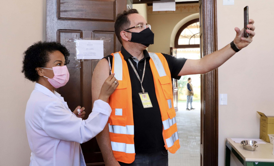 Mais de 80% dos portuários foram vacinados no Paraná. Foto: Claudio Neves/Portos do Paraná