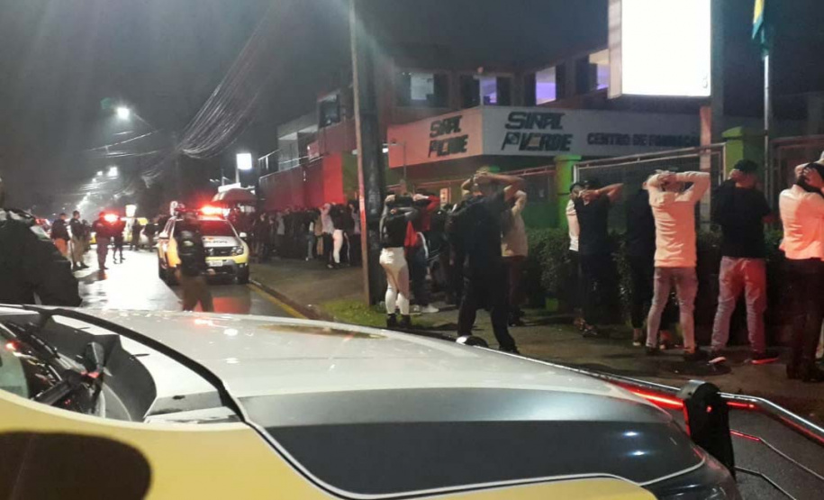 Mais de 800 pessoas são encontradas em festas clandestinas e pontos comerciais da Capital durante fiscalização da AIFU.Foto:SESP