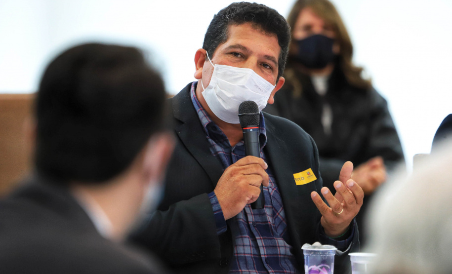 O governador Carlos Massa Ratinho Junior lançou nesta segunda-feira (21), no Palácio Iguaçu, o edital de licitação da primeira fase das obras de recuperação da orla de Matinhos, no Litoral do Paraná. - Curitiba, 21/06/2021 - Foto: José Fernando Ogura/AEN