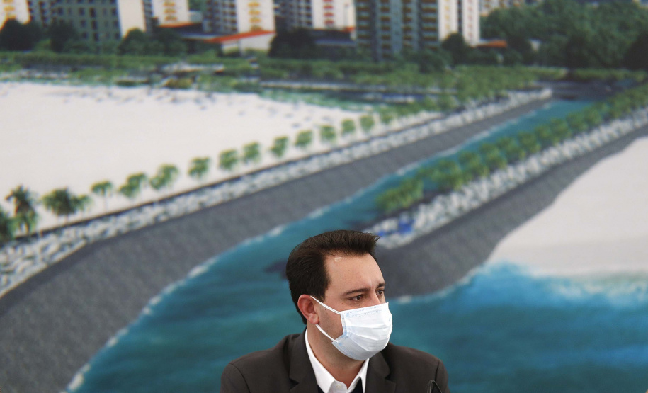 Edital de licitação da primeira fase das obras de recuperação da orla de Matinhos lançado nesta segunda-feira (21) pelo governador Carlos Massa Ratinho Junior prevê investimentos de R$ 377,85 milhões na revitalização de 6,3 quilômetros entre a Avenida Paraná e o Balneário Flórida. Foto: Jonathan Campos/AEN