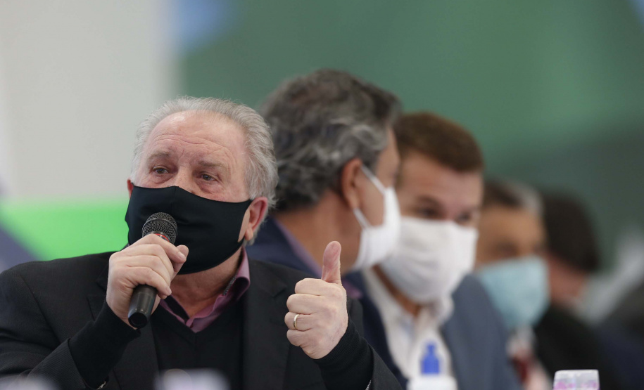 Edital de licitação da primeira fase das obras de recuperação da orla de Matinhos lançado nesta segunda-feira (21) pelo governador Carlos Massa Ratinho Junior prevê investimentos de R$ 377,85 milhões na revitalização de 6,3 quilômetros entre a Avenida Paraná e o Balneário Flórida. Foto: Jonathan Campos/AEN