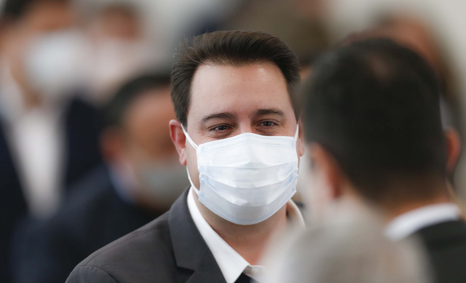 Edital de licitação da primeira fase das obras de recuperação da orla de Matinhos lançado nesta segunda-feira (21) pelo governador Carlos Massa Ratinho Junior prevê investimentos de R$ 377,85 milhões na revitalização de 6,3 quilômetros entre a Avenida Paraná e o Balneário Flórida. Foto: Jonathan Campos/AEN