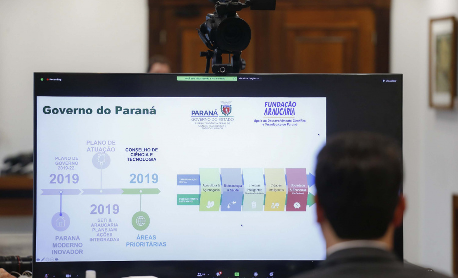 Guarapuava é a sede de um novo ecossistema de inovação voltado à pesquisa genética e à inteligência artificial aplicadas à saúde. Batizado de Vale do Genoma, o projeto foi lançado oficialmente pelo governador Carlos Massa Ratinho Junior nesta segunda-feira (21) em evento online com parceiros da iniciativa.Foto:Jonathan Campos/AEN