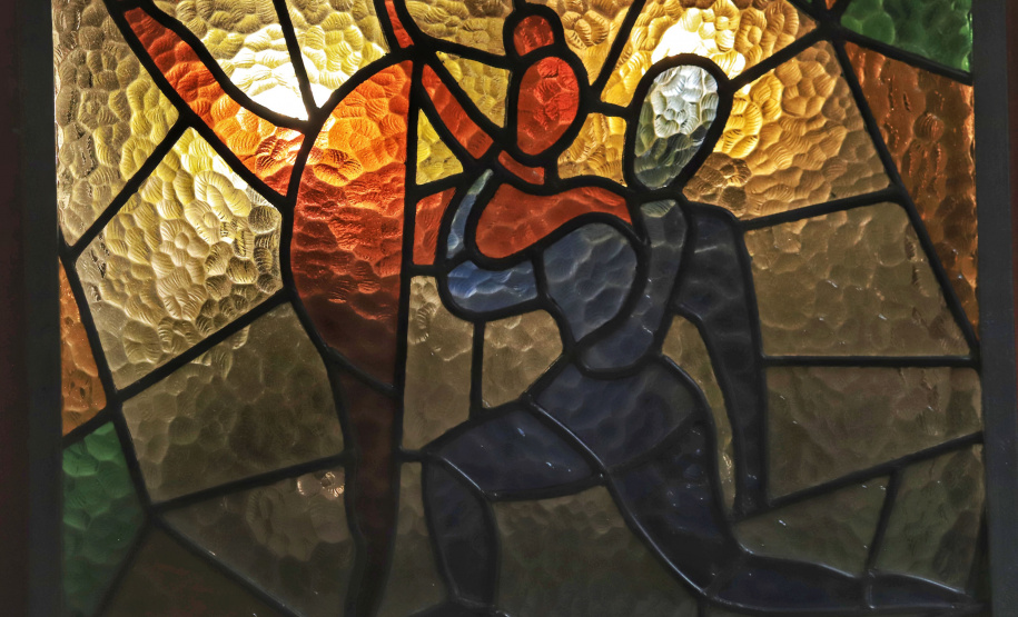 O governador Carlos Massa Ratinho Junior apresentou nesta terça-feira (22) duas grandes ações culturais. A primeira é o Paraná Cultura, uma plataforma multimídia criada pela Secretaria de Estado da Comunicação Social e da Cultura para dar vez e voz à produção cultural paranaense. A segunda é a Bolsa Qualificação ? Lei Aldir Blanc 2021, programa que vai contemplar 12 mil trabalhadoras e trabalhadores da Cultura no Estado em 2021. - Curitiba, 22/06/2021 - Foto: José Fernando Ogura/AEN