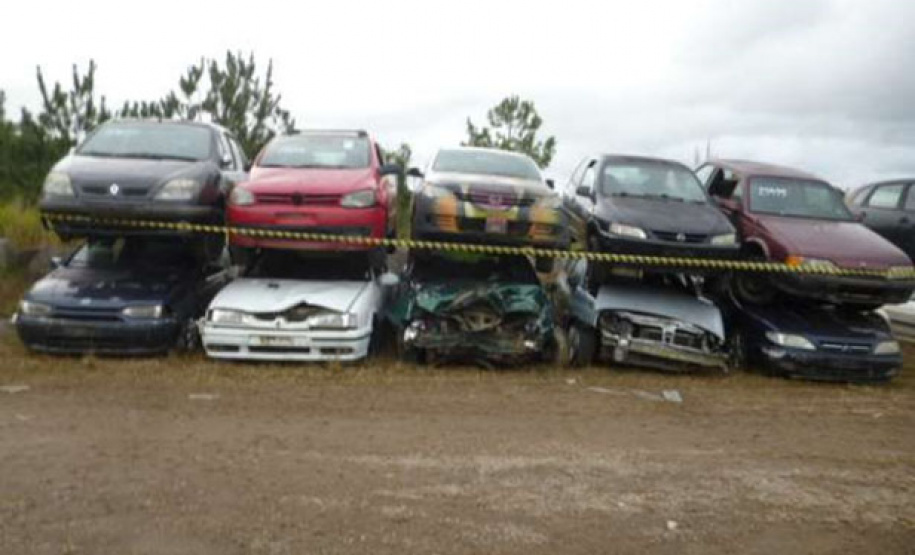O Departamento de Estradas de Rodagem do Paraná (DER/PR) realiza no dia 06 de julho seu primeiro leilão online de sucatas de veículos automotores de 2021.   -  Curitiba, 22/06/2021  -  Foto: DER