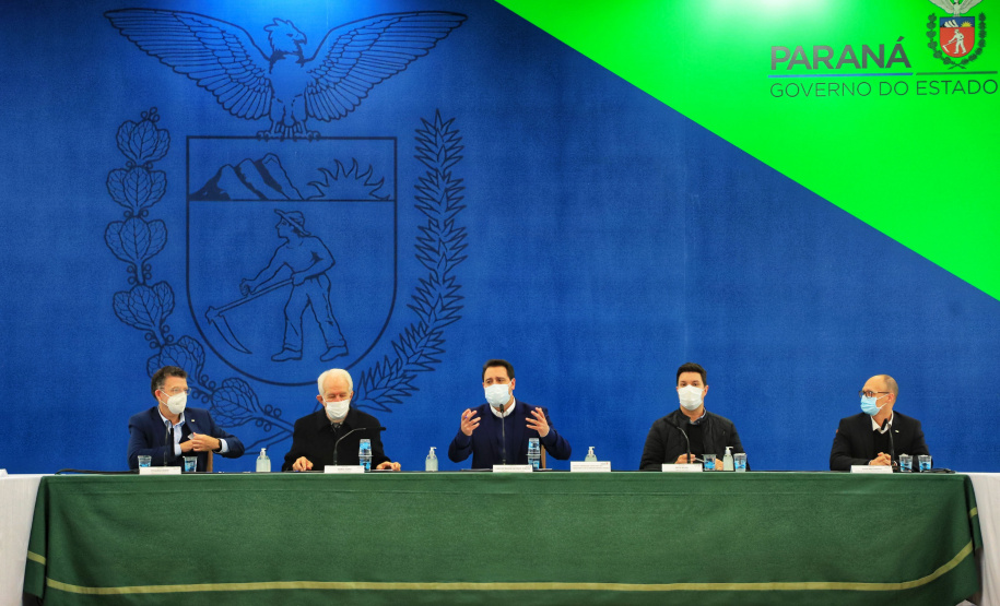 De 10 a 17 de outubro, o Paraná será o protagonista do Pavilhão do Brasil na Expo Dubai 2020, exposição internacional que concentra mais de 190 países em 181 dias de evento e espera receber 25 milhões de visitantes. Nesta terça-feira (22), o governador Carlos Massa Ratinho Junior apresentou a empresários a proposta do projeto de exposição que irá representar o Estado na feira. - Curitiba, 22/06/2021 - Foto: José Fernando Ogura/AEN