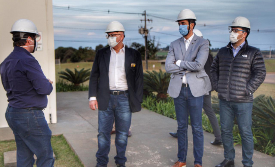 Visita técnica da comitiva formada por membros do Ministério da Infraestrutura, do Ministério da Economia e da Secretaria de Infraestrutura e Logística para discutir o projeto da Nova Ferroeste. - Foto: Alessandro Vieira/AEN