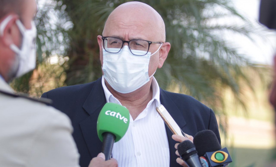 Cascavel, no Oeste do Paraná, recebeu nesta quarta-feira (23) a comitiva do governo federal que está no Estado para uma série de visitas técnicas a fim de avaliar o projeto da Nova Ferroeste. Em encontro com cooperativistas, foi abordado o desempenho da linha férrea já existente (a Ferroeste) e o impacto que a nova ferrovia terá sobre a competitividade do setor produtivo da região. Foto: Alessandro Vieira/AEN