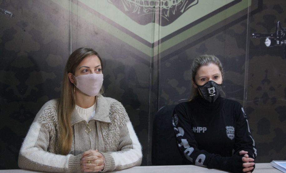 A Polícia Civil do Paraná (PCPR) prendeu dois homens por envolvimento no feminicídio de Ana Paula Campestrini Oganauskas, ocorrido na terça-feira (22), no bairro Santa Cândida em Curitiba. Os indivíduos foram capturados nesta quinta-feira (24), na capital paranaense.  -  Curitiba, 24/06/2021  -  Foto: Polícia Civil do Paraná