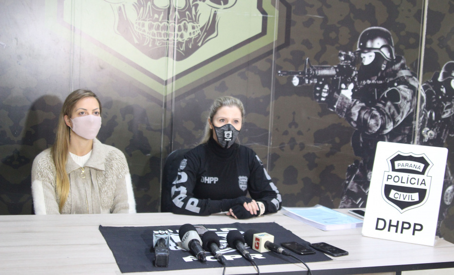 A Polícia Civil do Paraná (PCPR) prendeu dois homens por envolvimento no feminicídio de Ana Paula Campestrini Oganauskas, ocorrido na terça-feira (22), no bairro Santa Cândida em Curitiba. Os indivíduos foram capturados nesta quinta-feira (24), na capital paranaense.  -  Curitiba, 24/06/2021  -  Foto: Polícia Civil do Paraná