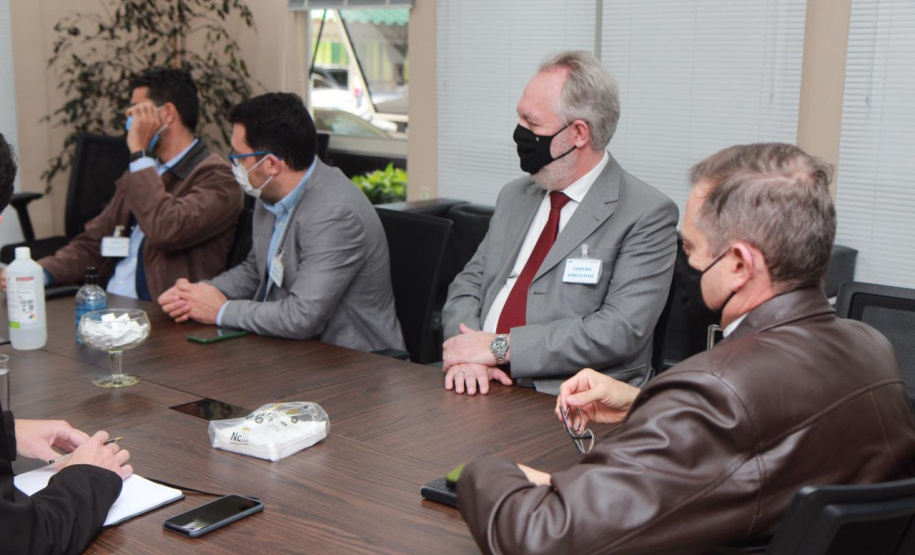 Visita técnica da comitiva formada por membros do Ministério da Infraestrutura, do Ministério da Economia e da Secretaria de Infraestrutura e Logística e da Nova Ferroeste em Foz do Iguaçu - Foz do Iguaçu, 24/06/2021 - Foto: Alessandro Vieira/AEN