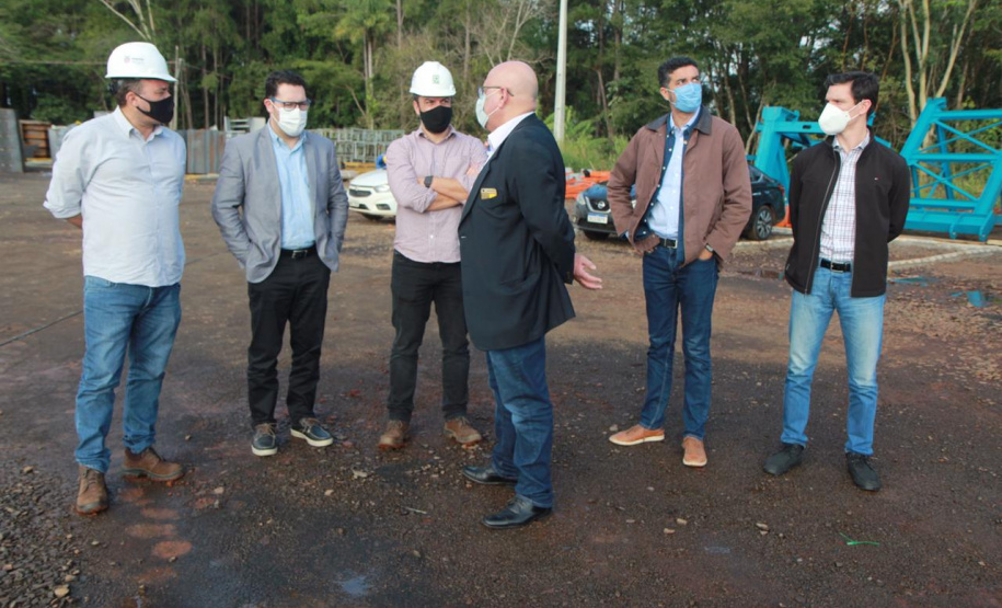 Visita técnica da comitiva formada por membros do Ministério da Infraestrutura, do Ministério da Economia e da Secretaria de Infraestrutura e Logística e da Nova Ferroeste em Foz do Iguaçu - Foz do Iguaçu, 24/06/2021 - Foto: Alessandro Vieira/AEN