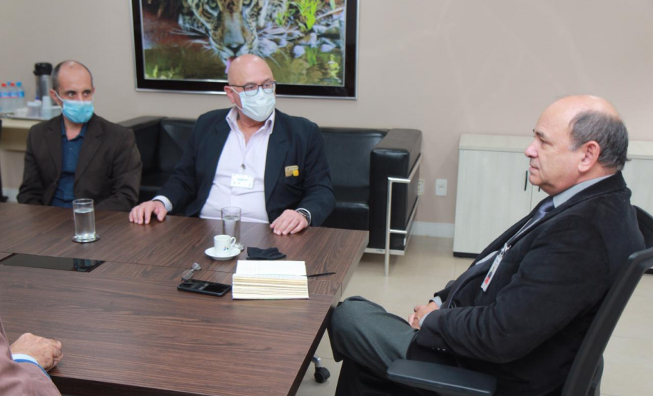 Visita técnica da comitiva formada por membros do Ministério da Infraestrutura, do Ministério da Economia e da Secretaria de Infraestrutura e Logística e da Nova Ferroeste em Foz do Iguaçu - Foz do Iguaçu, 24/06/2021 - Foto: Alessandro Vieira/AEN