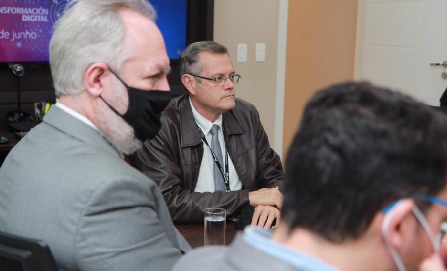 Visita técnica da comitiva formada por membros do Ministério da Infraestrutura, do Ministério da Economia e da Secretaria de Infraestrutura e Logística e da Nova Ferroeste em Foz do Iguaçu - Foz do Iguaçu, 24/06/2021 - Foto: Alessandro Vieira/AEN