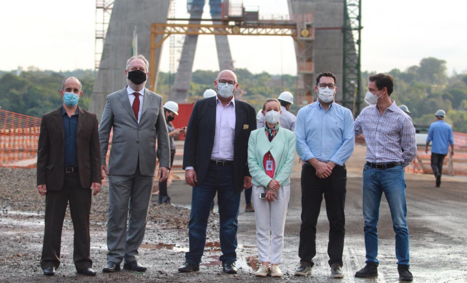 Visita técnica da comitiva formada por membros do Ministério da Infraestrutura, do Ministério da Economia e da Secretaria de Infraestrutura e Logística e da Nova Ferroeste em Foz do Iguaçu - Foz do Iguaçu, 24/06/2021 - Foto: Alessandro Vieira/AEN