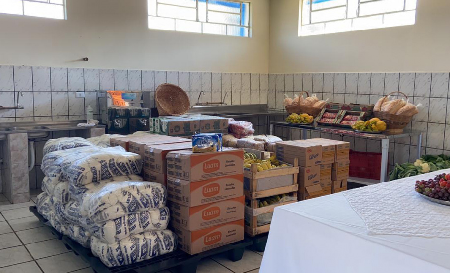 O Governo do Estado e a Prefeitura de Borrazópolis, na região do Vale do Ivaí, entregaram à população nesta semana as instalações reformadas da cozinha e da padaria comunitárias. Ambas tiveram os equipamentos renovados, acrescidos de outros itens que possibilitarão maior diversidade de alimentos e ampliação da listagem de cursos oferecidos no local. - Foto: Divulgação SEAB