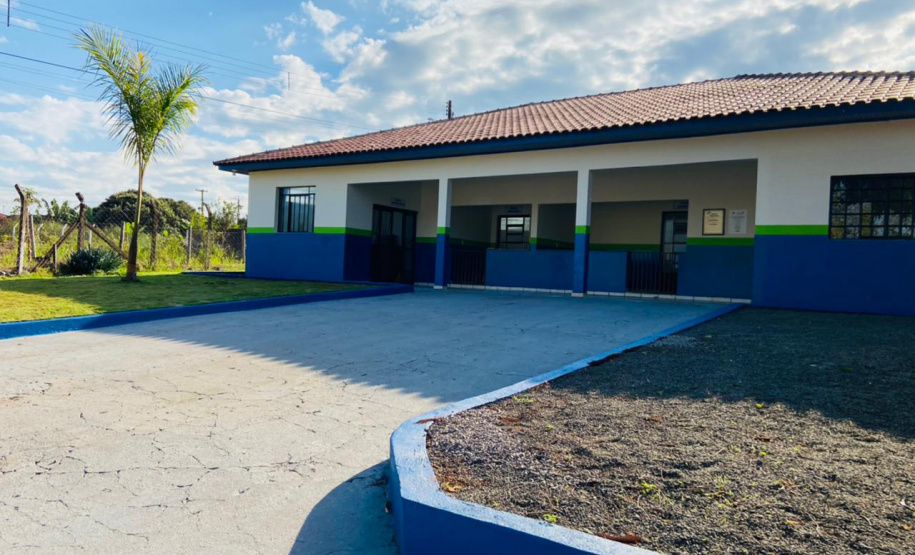 O Governo do Estado e a Prefeitura de Borrazópolis, na região do Vale do Ivaí, entregaram à população nesta semana as instalações reformadas da cozinha e da padaria comunitárias. Ambas tiveram os equipamentos renovados, acrescidos de outros itens que possibilitarão maior diversidade de alimentos e ampliação da listagem de cursos oferecidos no local. - Foto: Divulgação SEAB