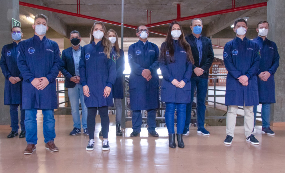 Na tarde desta quinta-feira (24), o superintendente de Ciência, Tecnologia e Ensino Superior, Aldo Nelson Bona, esteve no Bloco M, da Universidade Estadual de Ponta Grossa (UEPG), para anunciar a destinação de R$ 350 mil para o curso de Odontologia e inaugurar o Centro de Odontologia Digital (COD) da Universidade