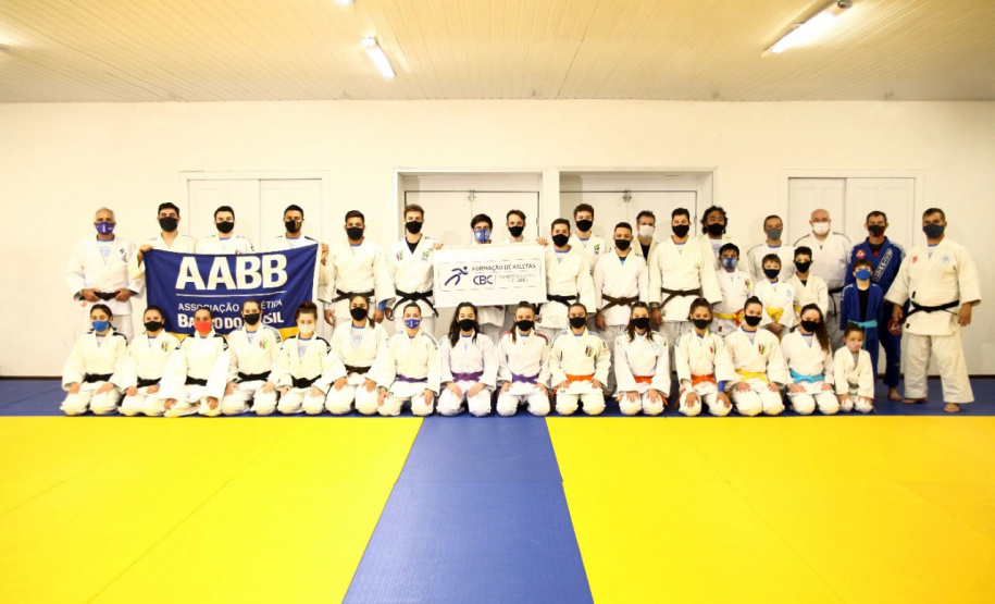 Bolsa estadual do Geração Olímpica incentiva atletas a buscar níveis maiores em suas modalidades. Atletas do Judô na AABB -  Curitiba, 25/06/2021  -  Foto: Paraná Esporte