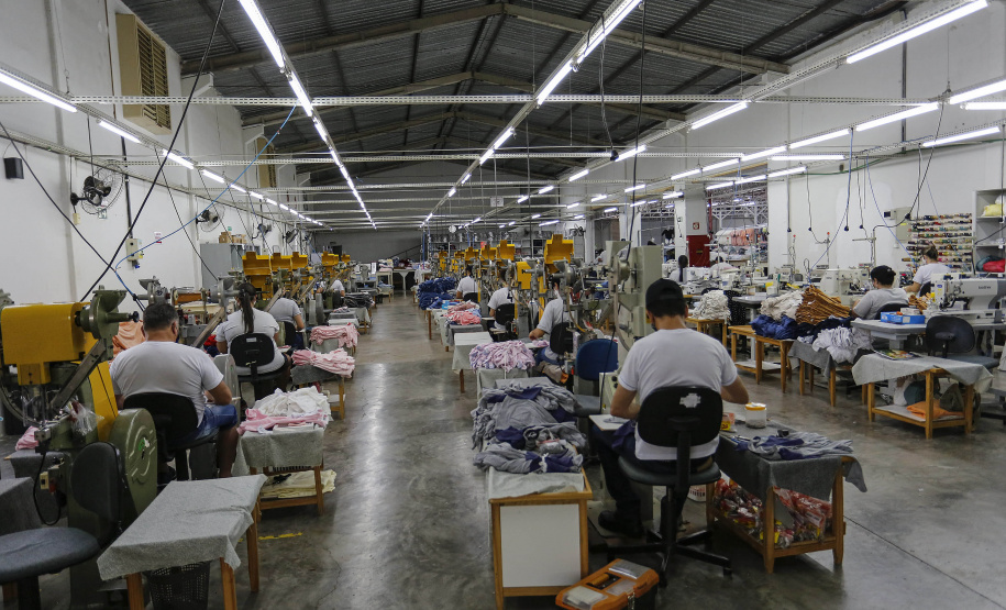 Terra Roxa - 10-10-2020 - Moda infantil - Confecção Sonho Magico - - Foto : Jonathan Campos / AEN