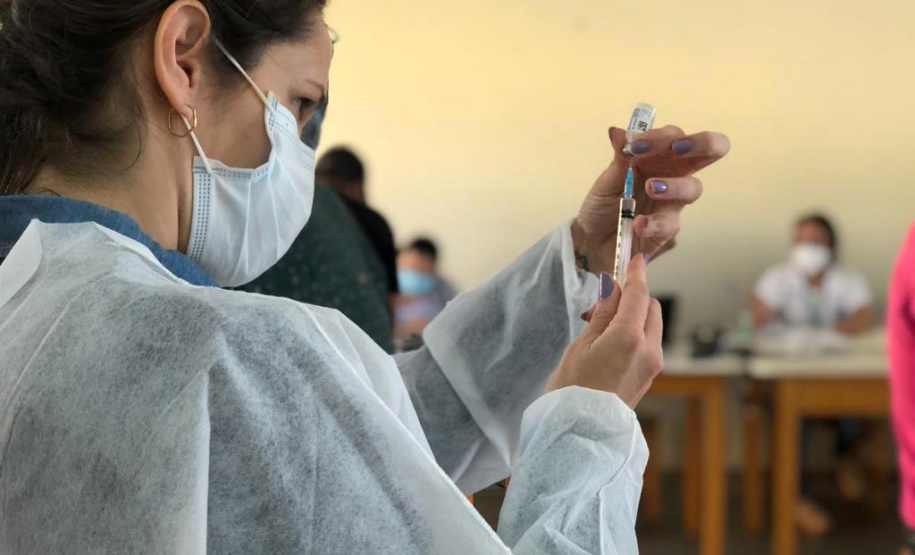 Campanha "De domingo a domingo" registra mais de 952 mil doses aplicadas aos finais de semana no Paraná - Curitiba, 28/06/2021 - Foto: SESA/Com Regionais de Saúde