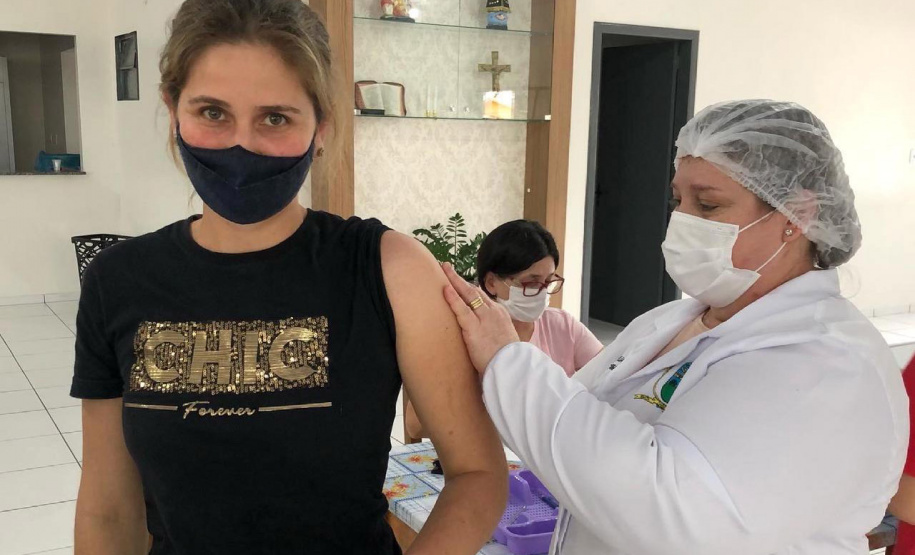 Campanha ?De domingo a domingo? registra mais de 952 mil doses aplicadas aos finais de semana no Paraná - Curitiba, 28/06/2021 - Foto: SESA/Com Regionais de Saúde