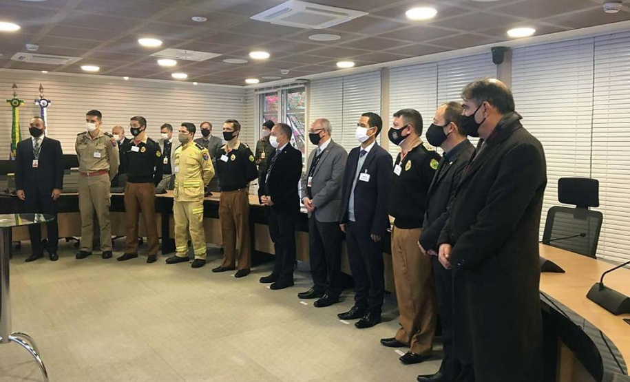 O secretário da Segurança Pública do Paraná, Romulo Marinho Soares, assinou nesta segunda-feira (28/06), em Foz do Iguaçu, convênio com a Itaipu Binacional no valor de R$ 5 milhões.
Foto: SESP