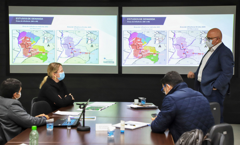 Governo Federal e Governo Estadual se encontram para discutir questões ambientais do Projeto da Nova Ferroeste - Curitiba, 28/06/2021 - foto: José Fernando Ogura/AEN