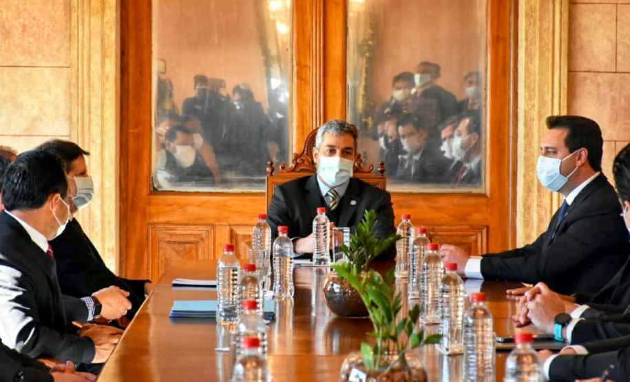 Copel e empresa de energia do Paraguai podem restabelecer conexão de energia na fronteira
Foto: ANDE