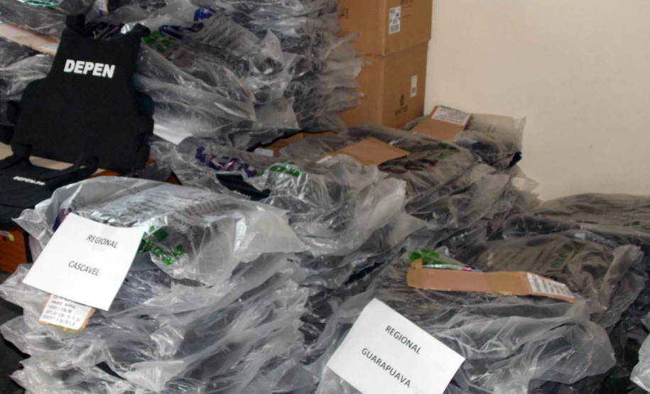 Depen distribui coletes balísticos para agentes penitenciários em todo o Estado
Foto: SESP