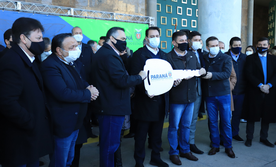 Entrega de veículos da saude Foto: Jose Fernando Ogura/AEN