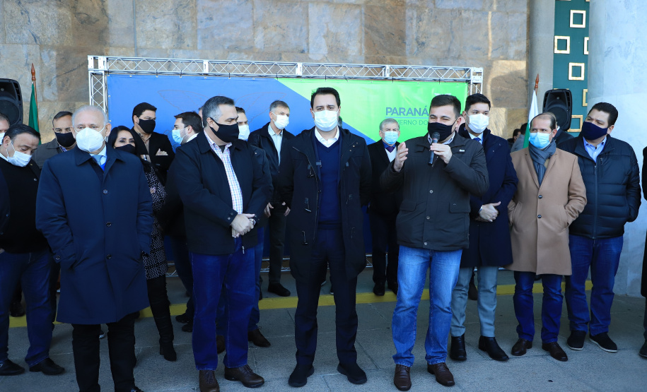 Entrega de veículos da saude Foto: Jose Fernando Ogura/AEN