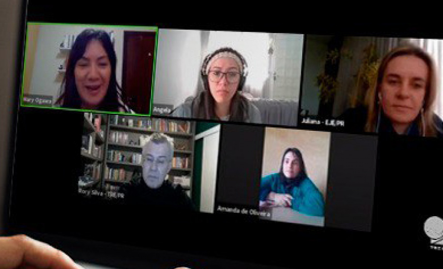 Nove colégios estaduais do Paraná começaram a participar neste mês de junho do Projeto Você e o Voto #MeContaAí, da Escola Judiciária Eleitoral. A iniciativa, do Tribunal Regional Eleitoral do Paraná (TRE-PR), tem como objetivo levar informações e reflexão aos estudantes sobre conceitos como democracia, cidadania, organização dos Poderes da República, a importância do voto e as eleições. - Foto: SEED