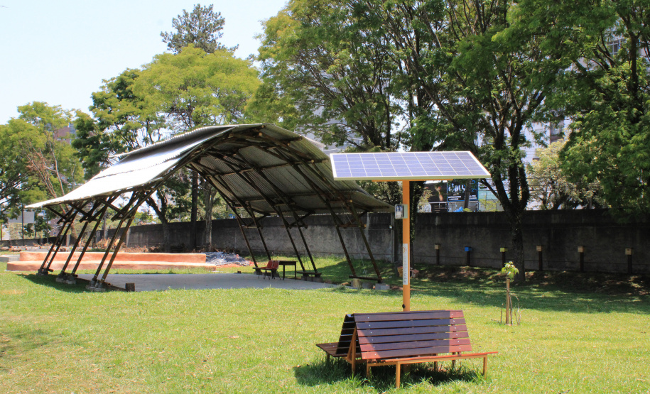 Junho foi marcado com ações em prol do meio ambiente. A Sedest e o IAT promoveram lives, distribuição de mudas em troca de alimentos, produção de vídeos institucionais e campanha nas redes sociais. O objetivo foi despertar a educação ambiental em toda a sociedade  - Curitiba, 30/06/2021  -  Foto: Gabriel Sorrentino